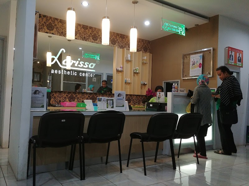 Mengapa Kulit Wajah di Cilacap Butuh Perawatan Khusus? Alina Aesthetic Center Solusinya